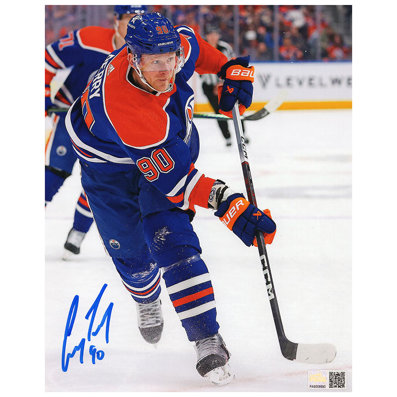 Corey Perry Signed Edmonton Oilers Shooting 8x10 Photo