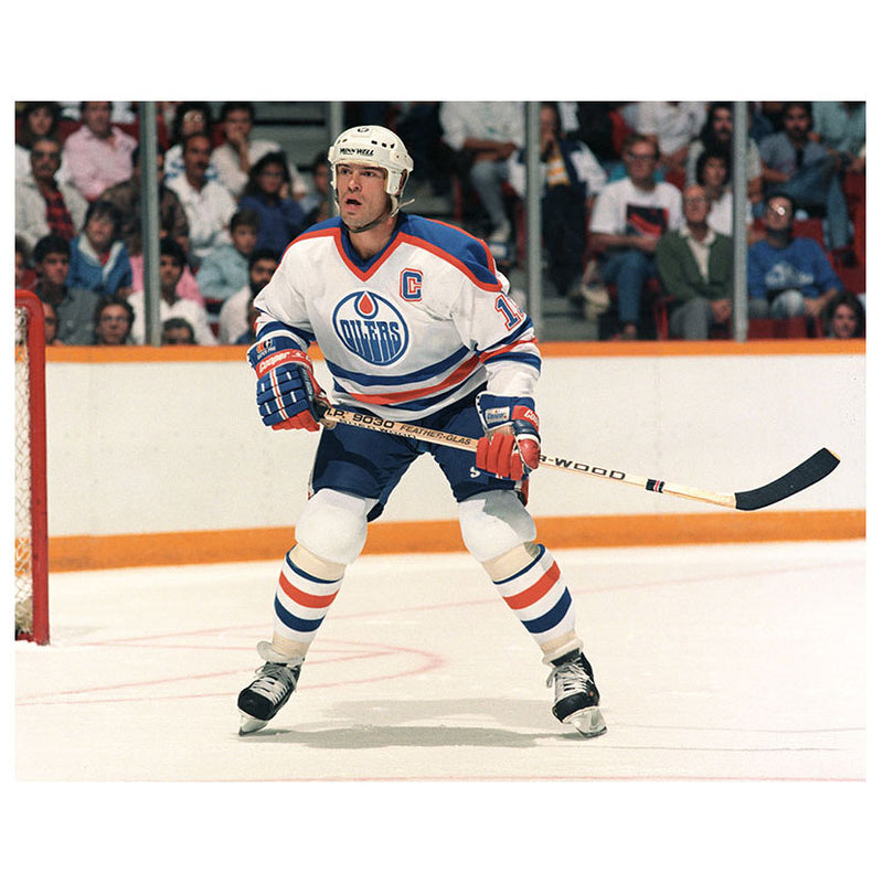 Mark Messier Edmonton Oilers The Captain Eyeing The Play Autographed 8x10 Photo